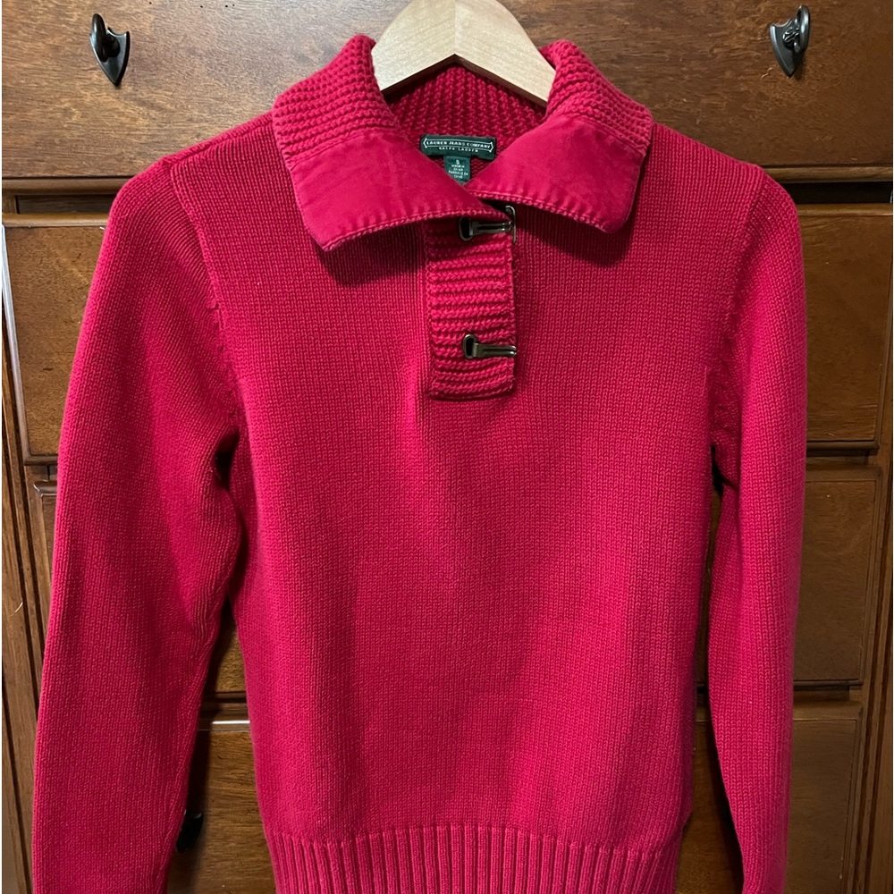 Women’s Polo sweater